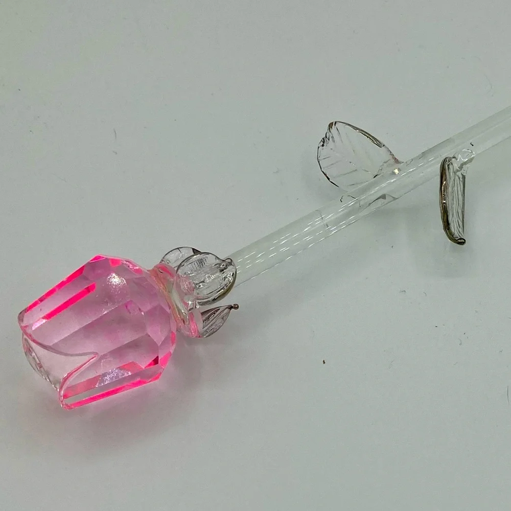 Cut Glass Rosebud Stems - Pinks